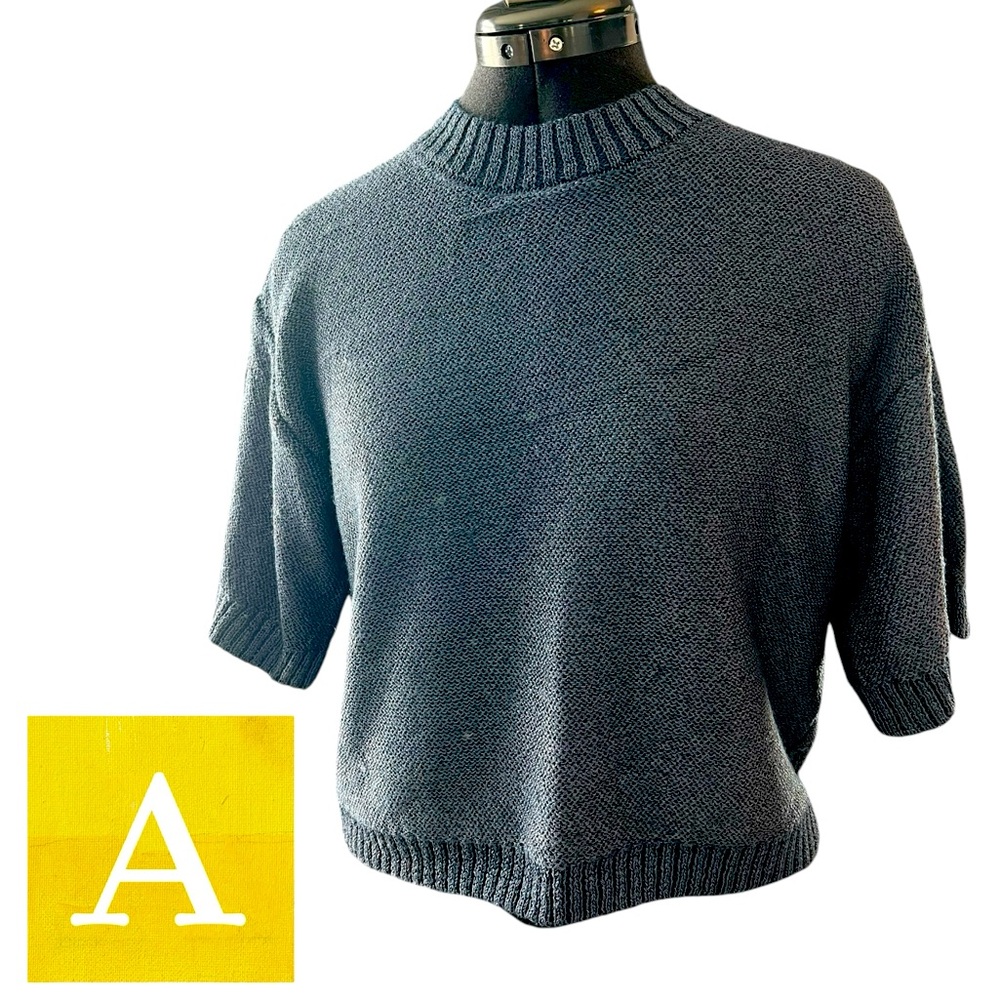 Anthropologie Short-Sleeve Knit Sweater - Size Small